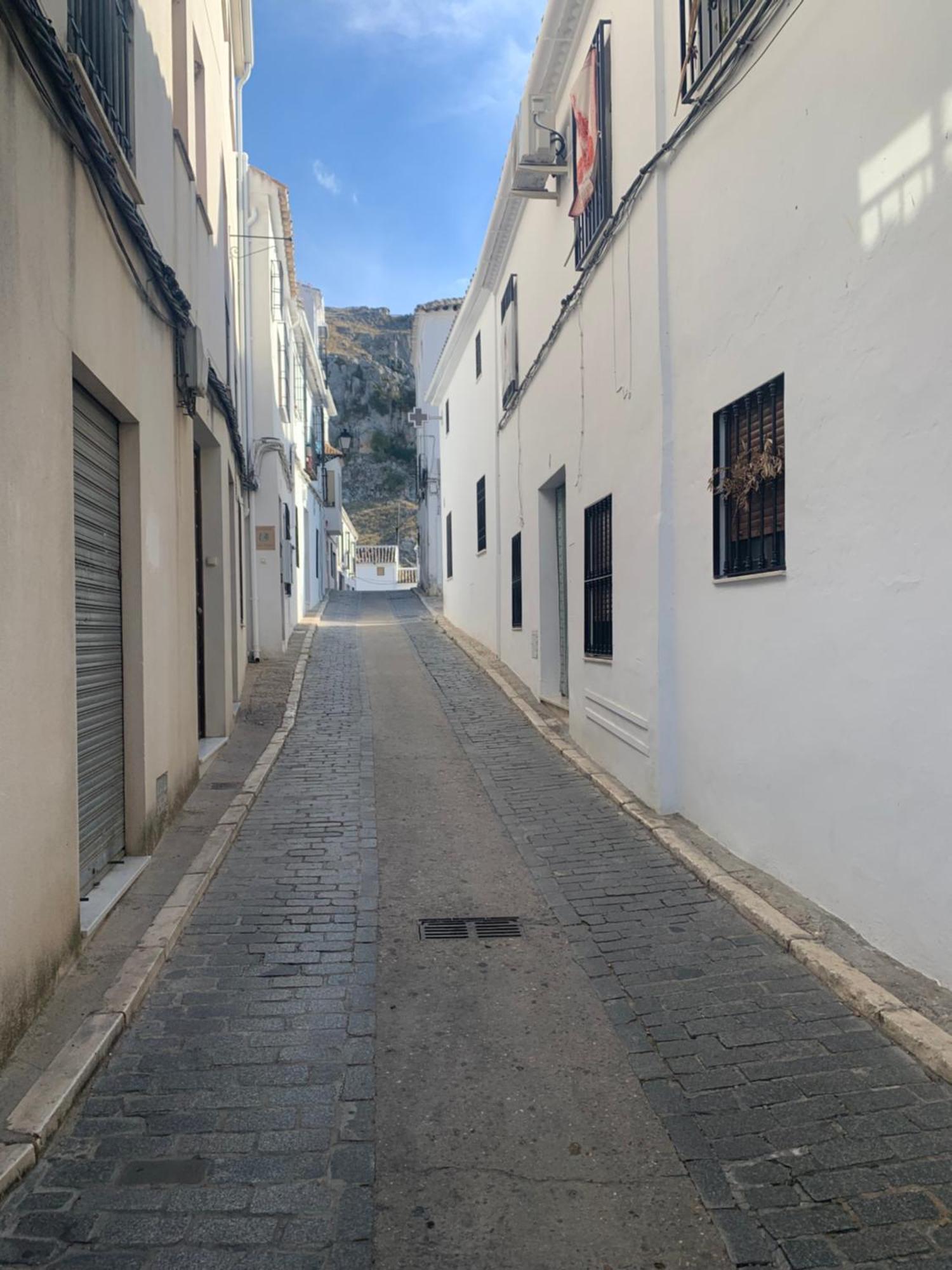 El Torreon Apartment Zuheros Bagian luar foto